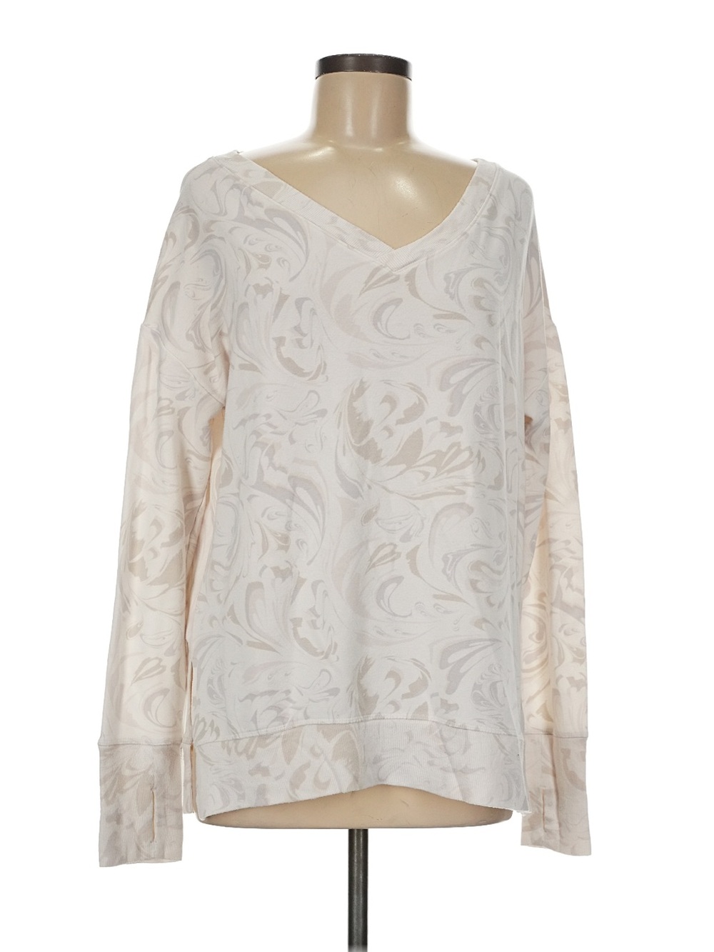 Athleta Cream V-Neck Swirl-Pattern Pullover Medium
